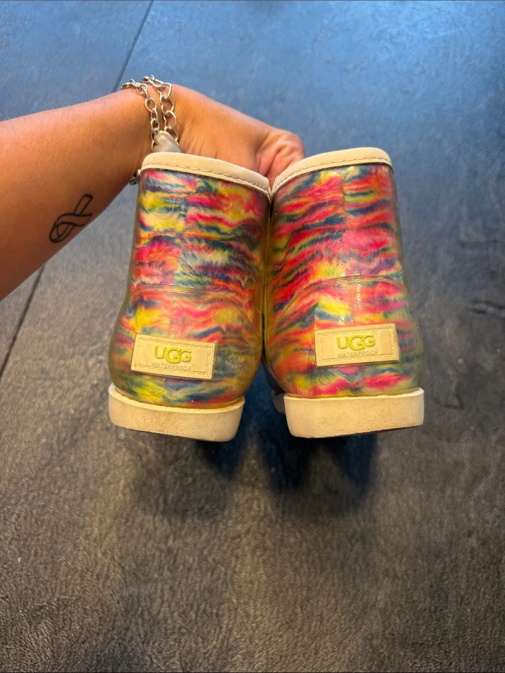 UGG Kids' Multicolor Tie-Dye Classic Short Boot Size 2 -Waterproof-